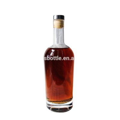 China Absolute Fast Delivery 500ml 700ml Beverage Glass Vodka Bottle For Wine/Liquor/Whikey/Rum/Juniper With Round Cork for sale