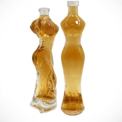 China Wholesale Hot Cork Top Luxury Xo Gin Rum Glass Bottle Clear Empty Wine Eco-friendly Manufacturing 700ml Bottle for sale