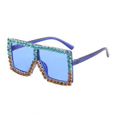 China Fashion sunglasses free shipping 2021 hot sale big rectangle frames fashionable bling sunglasses for sale