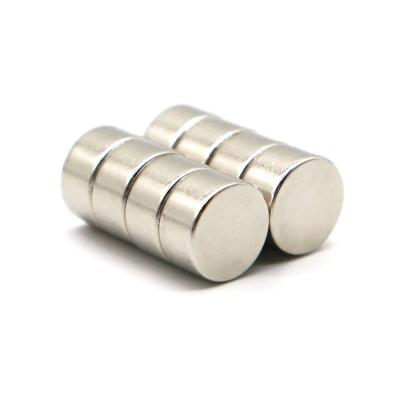 China Industrial STRONG NEODYMIUM DISC MAGNETS 6x1.5 mm 0.23x0.06 Diameter x 1.5MM 5/10/25/50/100