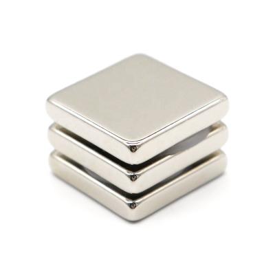 China Industrial Magnet 3/4 x 3/4 x 1/8 inch Large Neodymium Rare Earth Block Magnets N42 (10 Pack) for sale