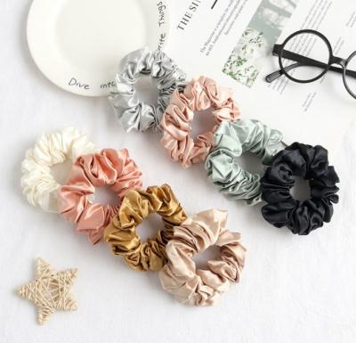 China For hair 22 momme 100% white pure mulberry silk scrunchies private label with pipe box for sale