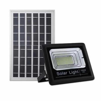 China Yard 100W Solar Flood Light Dusk To Dawn Outdoor Lights With Remote Control for sale