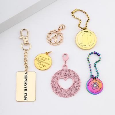 China Fashion Seller Pick Custom Metal Charm Tags On Garment Good Quality Custom Metal Pendant On Jewelry With Metal Logo for sale