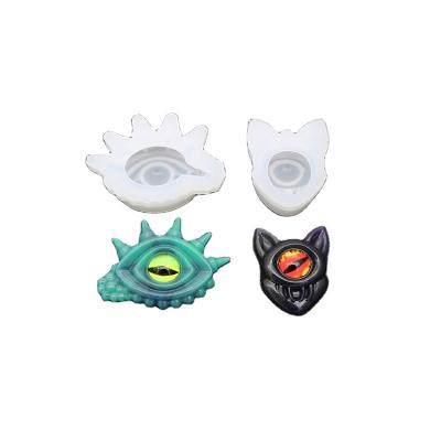 China 2020 New Arrival Viable Devils Eye Resin Pendant Molds Open UV Epoxy Silicone Resin Pendant Mold for sale