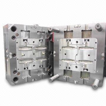 China Plastic Plastic Injection Mold for sale