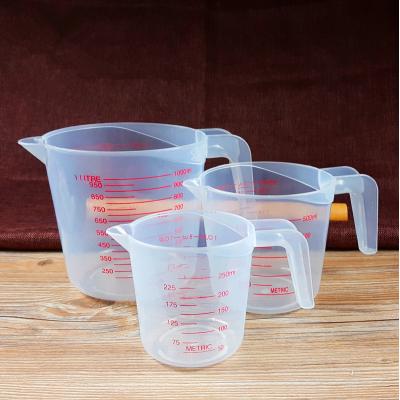 China One Quarter White Sustainable 3-Piece Bistro Nested Measuring Cup Set for sale