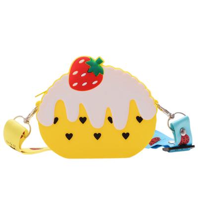 China Lightweight Kids Bag Ice Cream Mini Change Purse Coin Silicone Cute Cartoon Zipper Student Purse Ladies Backpack for sale