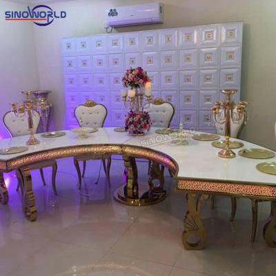 China Eco-friendly Customized Modern Stainless Steel Glass Top Gold Furniture Rectangular Cake Table For Wedding for sale