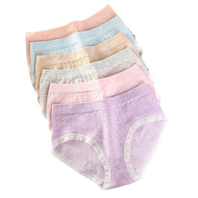 China Japanese Antibacterial Cotton Seamless Colored Panties Tweeze Striped Lace Colored Cotton Belly Pants Women's Briefs for sale