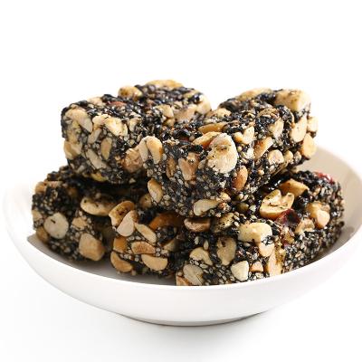 China Hot Vegans Selling Healthy and Delicious Snacks Black Sesame Peanut Chips for sale