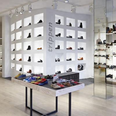 China Eco - Friendly Commercial Shoe Shop Counter Design , Wooden Shoe Display Showcase Design for sale