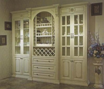 China Other European Classic Oak Dining Room Cupboard Furniture Home Design Style Solid Wood Wine Cabinet Set for sale