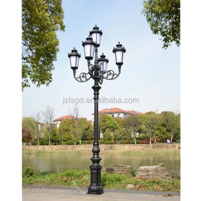 China Landscape 5 Years Warranty LED Garden Light Antique Outdoor Classic Waterproof Street Light And Aluminum Pole Garden Lamp for sale