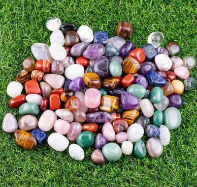 China Europe Wholesale Reiki Polished Tumble Gemstone Amethyst Natural Healing Crystals Tumbled Stone for Meditation Decoration A016 for sale