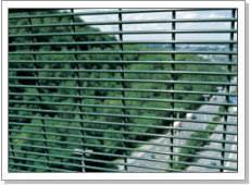 China 358 High Security Welded Mesh Fencing for sale