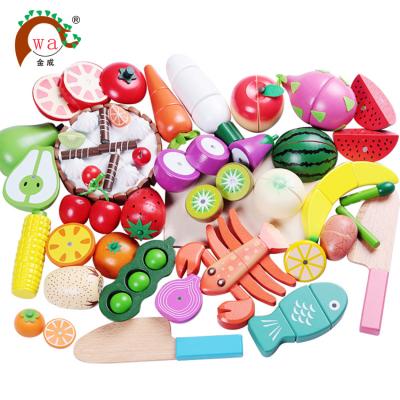 China Eco-friendly Wooden Kitchen Classic Toys Magnetic Pretend Play Fruit Cutting Toys for sale