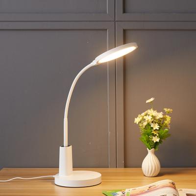 China Modern White Touch 3 Levels Dimming Soft 5 Colors Fashion Silicone Gooseneck Arm Table Lamp With USB Output for sale