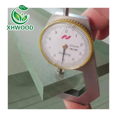 China MDF Board/HMR MDF Board/Moisture Proof Waterproof Green Board/Water Resistant MDF Board for sale