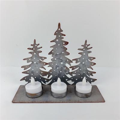 China Hot Home Decoration Item Good Quality Metal Christmas Tree Decorations Candle Holder for sale