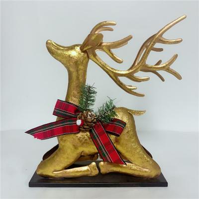 China Custom Iron Christmas Decorations Desktop Factory Metal Christmas Elks Ornaments for sale