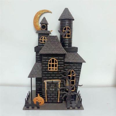 China Iron Halloween Metal Ornaments 2020 Factory Sale Haunted House Home Decorative Model for sale