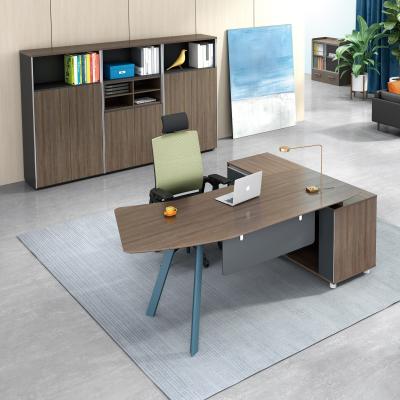 China New Modern Design Economic And Modern Melamine Finished Panel Office Furniture Table Manager Desk for sale