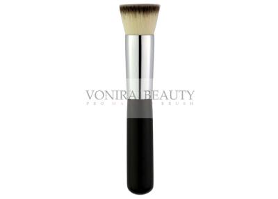 China Cruelty Free Vegan Taklon Flat Top Kabuki Face Brush With Nature Wood Handle for sale