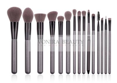 China Superior Soft Hair And Shiny Handle Mass Level Foundation Hair Brush Set for sale