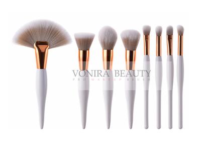 China Novelty Shape Natural Hair Mass Level Makeup Brushes Chaste Color for sale