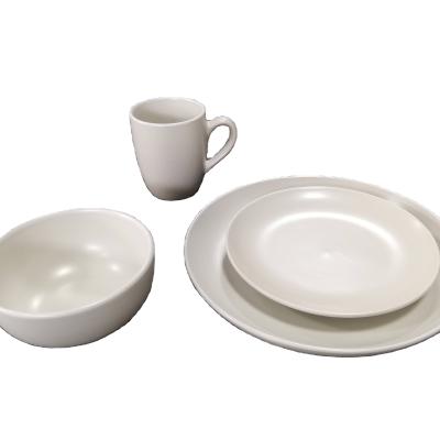 China 16 Pcs Sustainable Dinner Set Porcelain Color Glaze Ceramic Dinner Set Light Gray Stoneware for sale