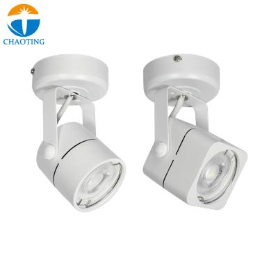 China 360 LED Outdoor Climb Track Light Modern Rotating Spot Lighting LED 2 3 4 Head Square Round Base GU10 LED Track Lighting Fixture for sale