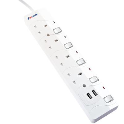 China Residential / General Purpose 5-Gang UK 13A With 2 Way USB Switched Electric Power Extension Socket With Extension Outlet en venta