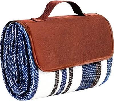 China Extra Large Acrylic Picnic Outer Covering Double Layers for Mat Tote Spring Summer Convenient Outdoor Water Resistant Blue and Striped White for sale