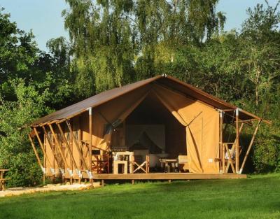 China Camouflage Game Pantrick Luxury Hotel African Safari Tents Innovation Glamping / Outstanding Field for sale