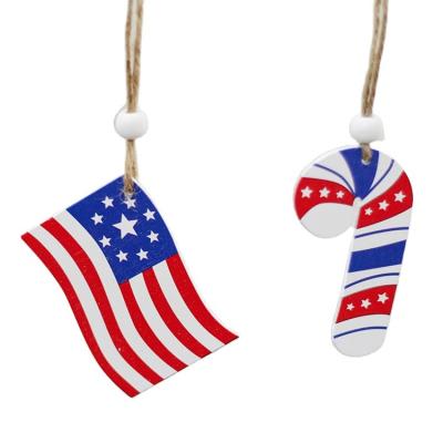 China Wooden Celebration Festival Independence Day Hanging Ornaments Wooden American Flag Wood Pendant for sale