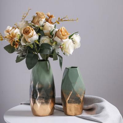 China EAGLEGIFTS Wedding Decoration Green Gold Table Porcelain Flower Vase 2022 Contemporary European Modern Luxury Ceramic Flower Vase For Home Decor for sale