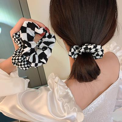 China Fashion Ladies Hair Rope All-match Hair Accessories Simple Plaid Fabric Hair Tie Black And White Hair Band for sale