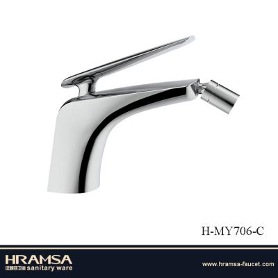 China Single Spout + Brass Chrome Bidet Faucet Self-cleaning Kaiping Hramsa New Design for sale