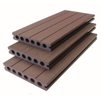 China Modern Removable Exterior Tianze Tiles WPC Engineered Wood Composite Decking Flooring Wood Plastic Composite Decking Board for sale