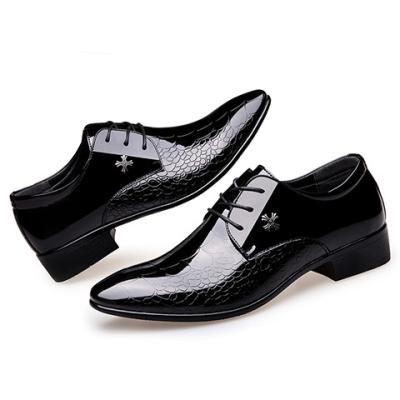 China 2022 deodorization factory supply men's shoes snake to texture bright black leather business shoes elegant patent leather shoes for sale