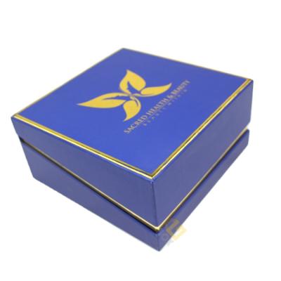 China Recycled Materials Wholesale New Design Large Capacity Household Custom Printed Luxury Paper Gift Cardboard Box for sale