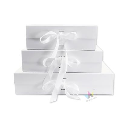 China Eco-friendly Recyclable Magnetic Fold Box Magnet Rigid Folding Box For Packaging for sale