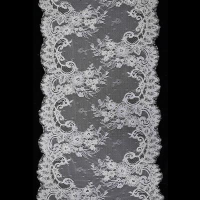 China Elegant Style Buns Embroidery Mesh French Tulle Lace For Soft Floral Design for sale