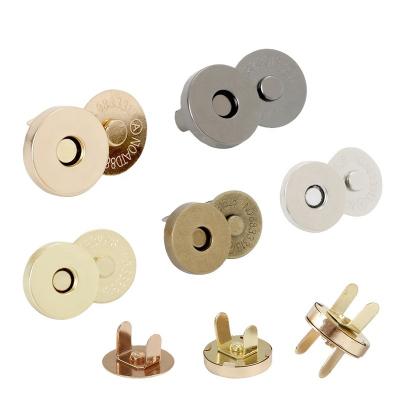 China 2020 New Strong Snap Wholesale Eco-friendly Plating Magnetic Buttons For Handbags Magnetic Buckle for sale