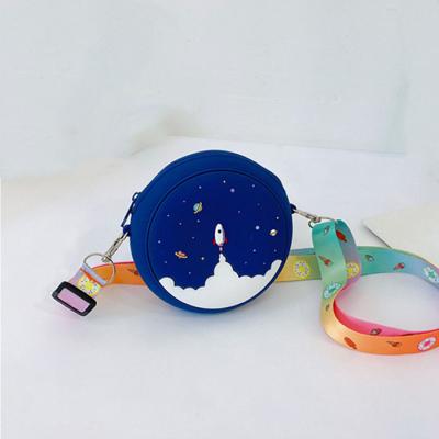 China New Sky Messenger Bag 2021 Pattern Small Messenger Starry Bag Wholesale Mini Fashion Silicone Kids Coin Purse Round Bag for sale