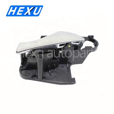 China Right Inner Door Handle For Daewoo Nubira 1998 1999 2000 2001 2002 2003 2004 96296168 96296169 OE SIZES for sale