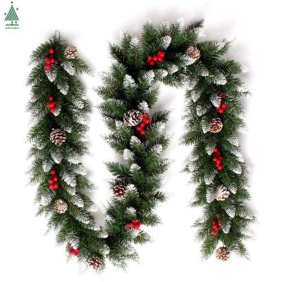 China Christmas Snowfall Decorative Wreath Christamas Decoration 270cm/9ft with Cones and Pine Berries for sale