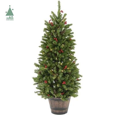 China Wholesale 4ft Christamas Decoration Led Lighted Christmas Tree Christmas Table Decoration Tree With Pot And Wooden Pinecone And Red Berry for sale