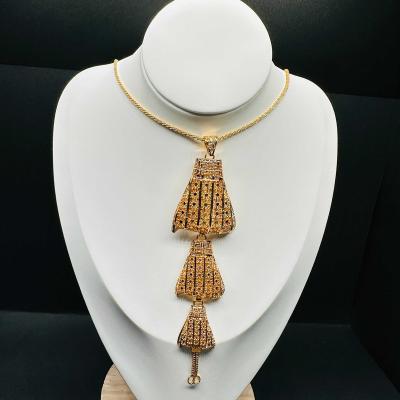 China Hollow Out Dubai 24K Gold Women's Jewelry Bride Necklace Manufacturers Direct Sales Jewelry Gold Plated Women's Pendant Set Copper for sale